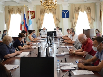 Депутаты обсудили внесение изменений в решения городской Думы 